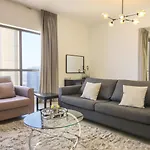 Livbnb- Stylish 2Bhk In Jbr Beach Access