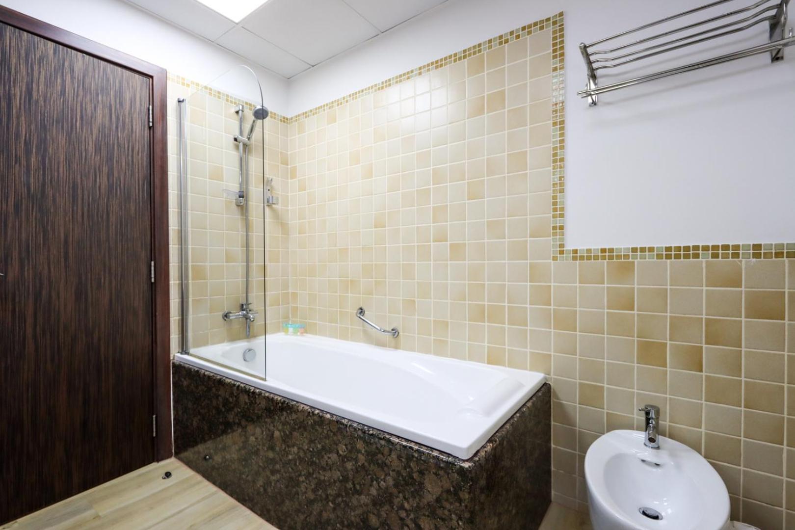 Livbnb- Stylish 2bhk In Jbr Access *