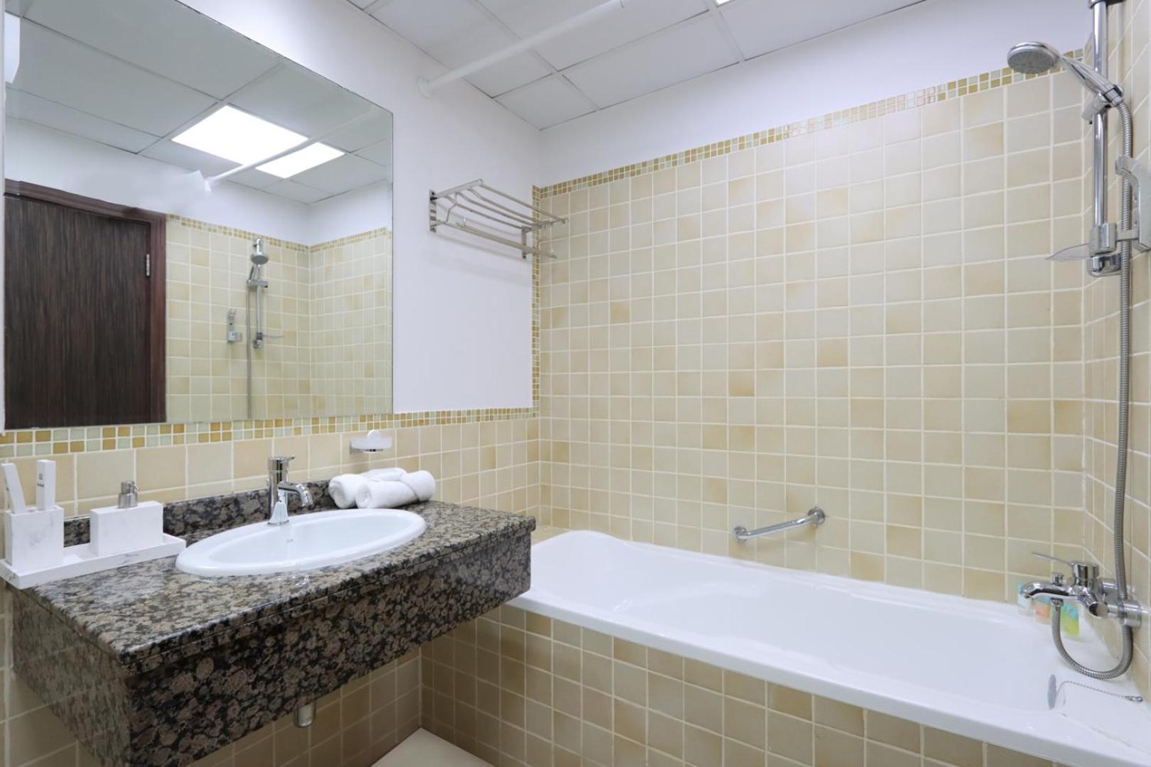 Apartment Livbnb- Stylish 2bhk In Jbr Access